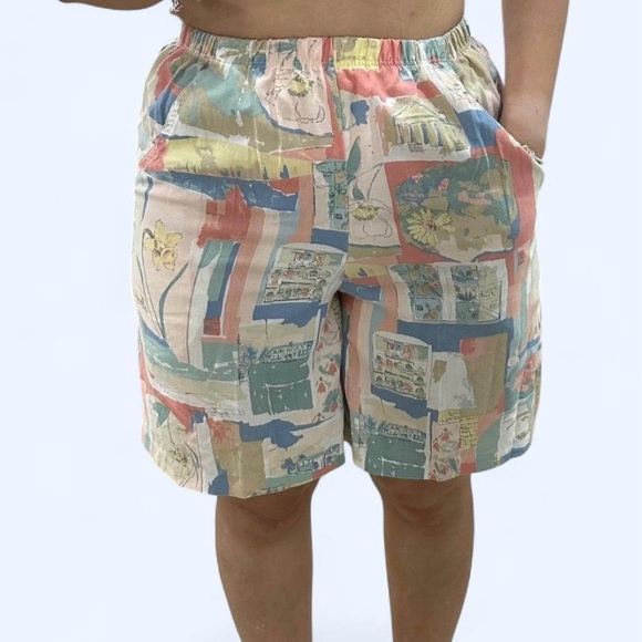 Colorful Abstract Print Shorts - Picture 3 of 4